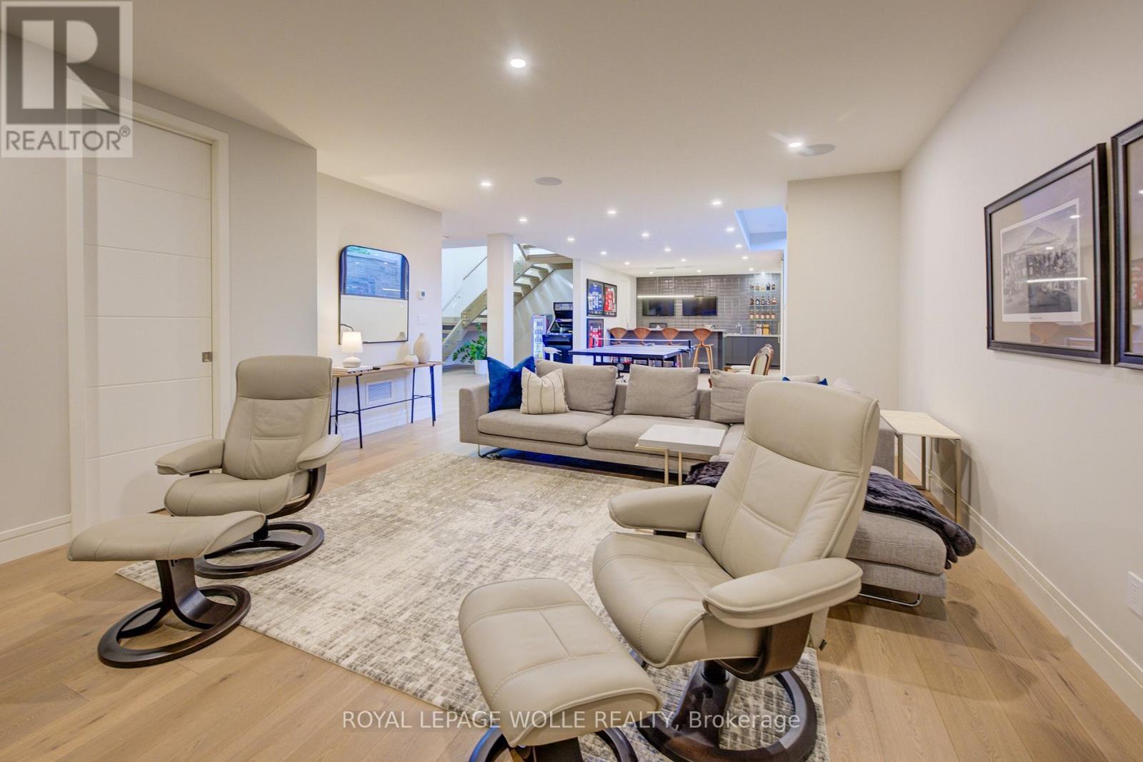 












1826 MOSER YOUNG ROAD

,
Wellesley,




Ontario
N0B2T0

