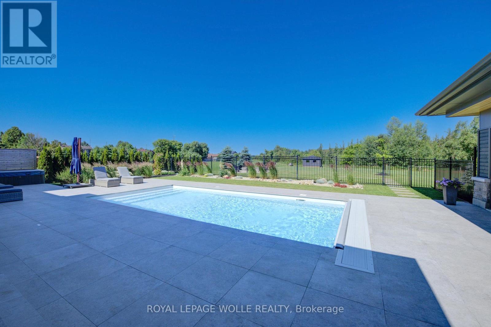 












1826 MOSER YOUNG ROAD

,
Wellesley,




Ontario
N0B2T0

