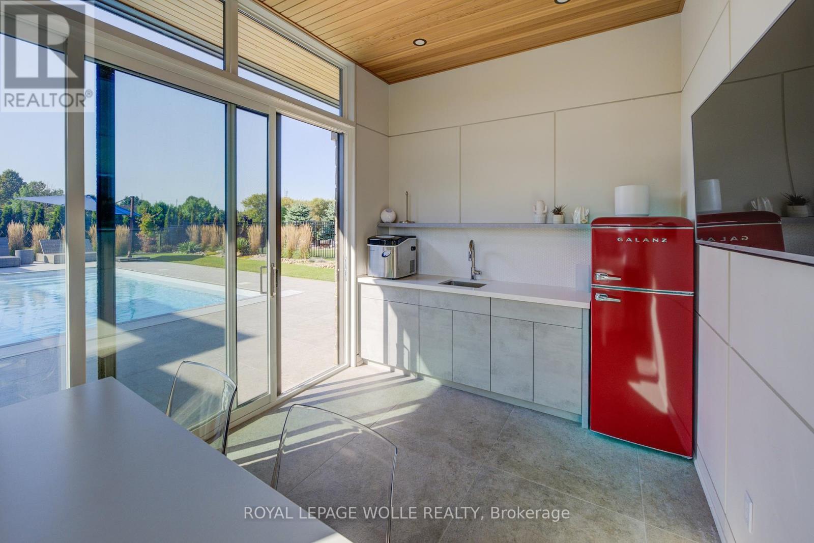 












1826 MOSER YOUNG ROAD

,
Wellesley,




Ontario
N0B2T0

