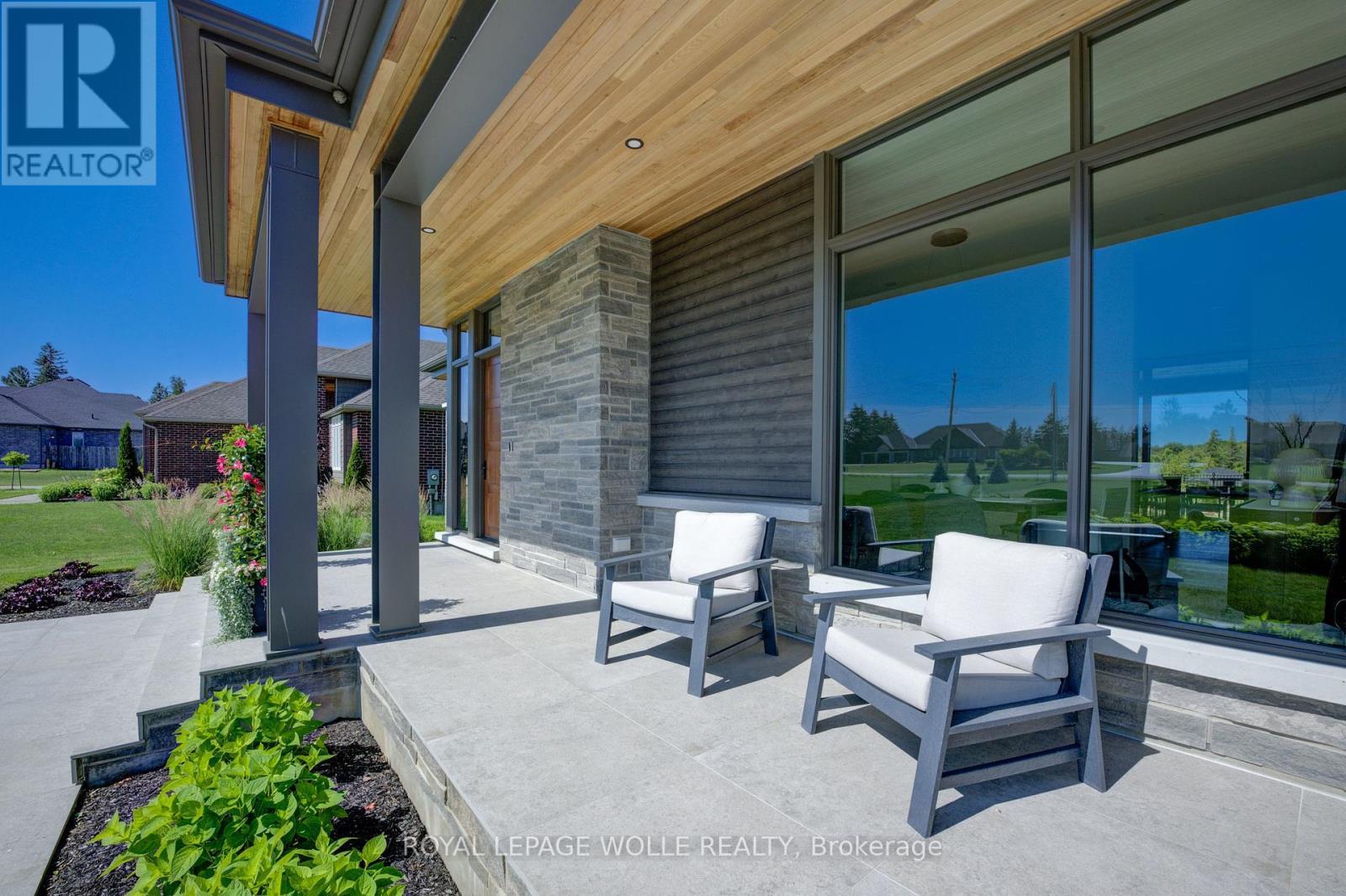 












1826 MOSER YOUNG ROAD

,
Wellesley,




Ontario
N0B2T0

