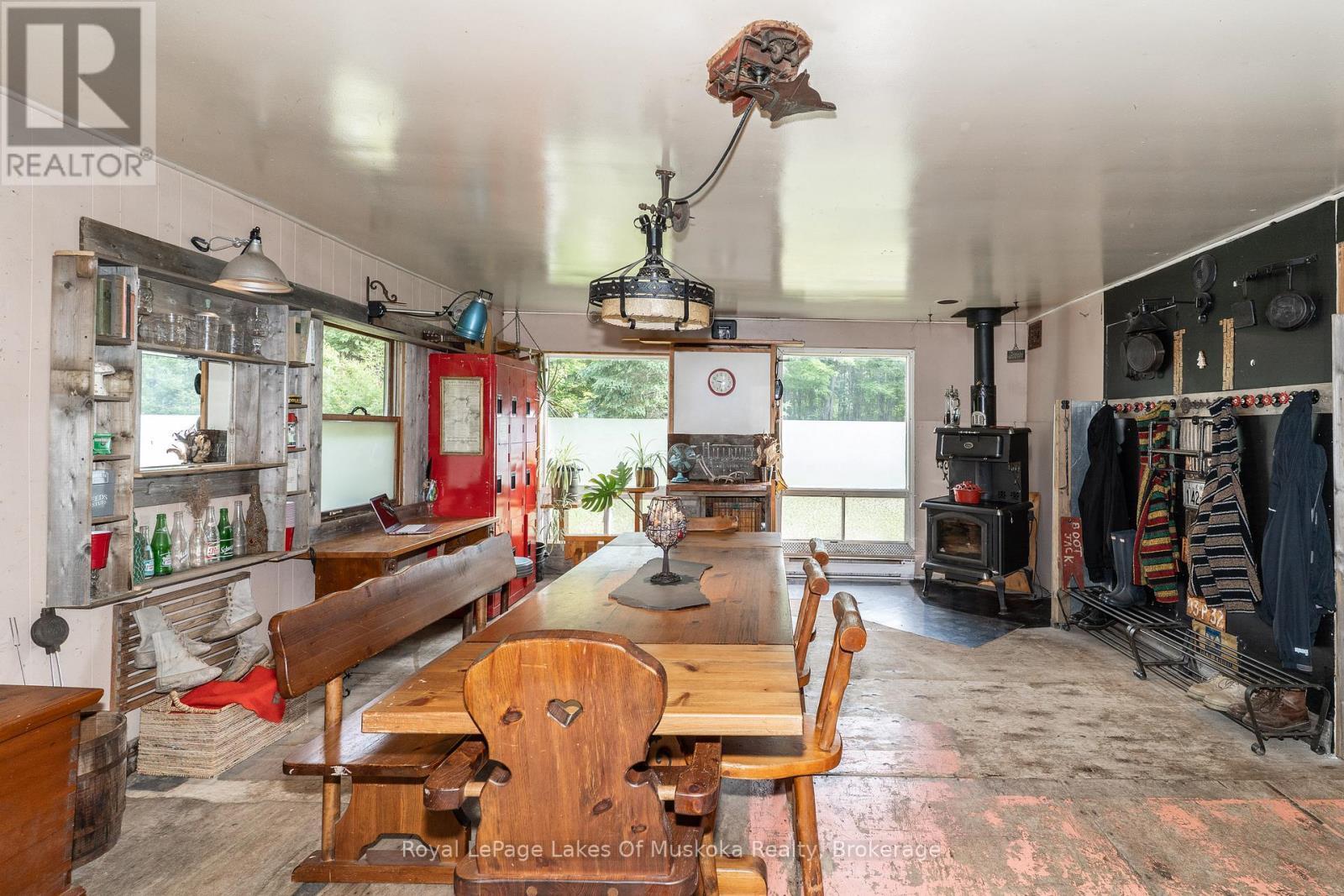 












32 OLD RAINY LAKE ROAD

,
McMurrich/Monteith (Sprucedale),




Ontario
P0A1Y0

