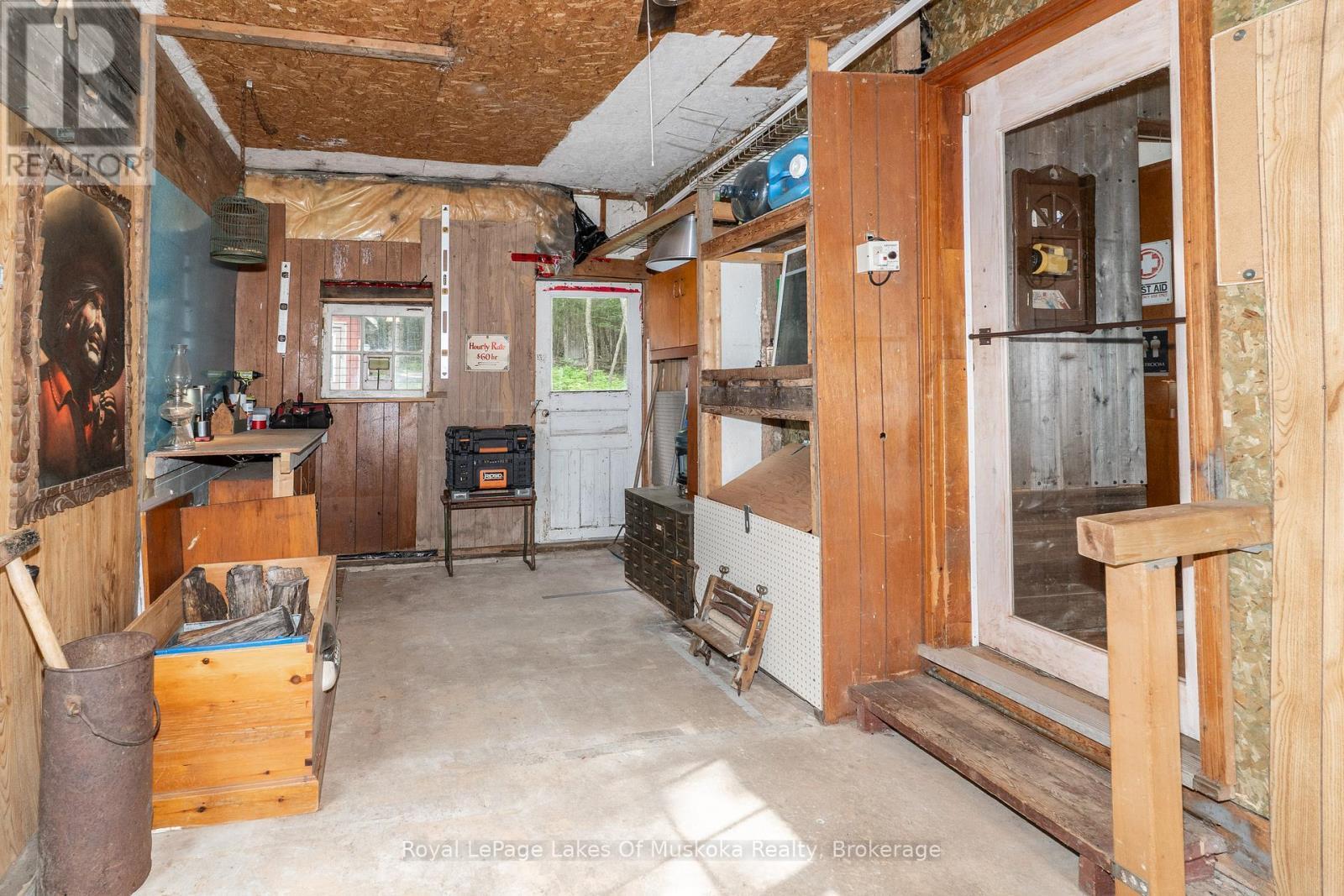 












32 OLD RAINY LAKE ROAD

,
McMurrich/Monteith (Sprucedale),




Ontario
P0A1Y0

