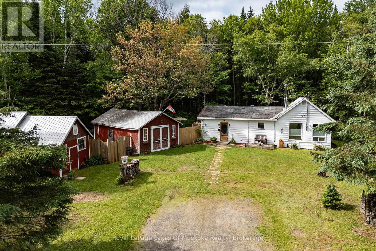 












32 OLD RAINY LAKE ROAD

,
McMurrich/Monteith (Sprucedale),




Ontario
P0A1Y0

