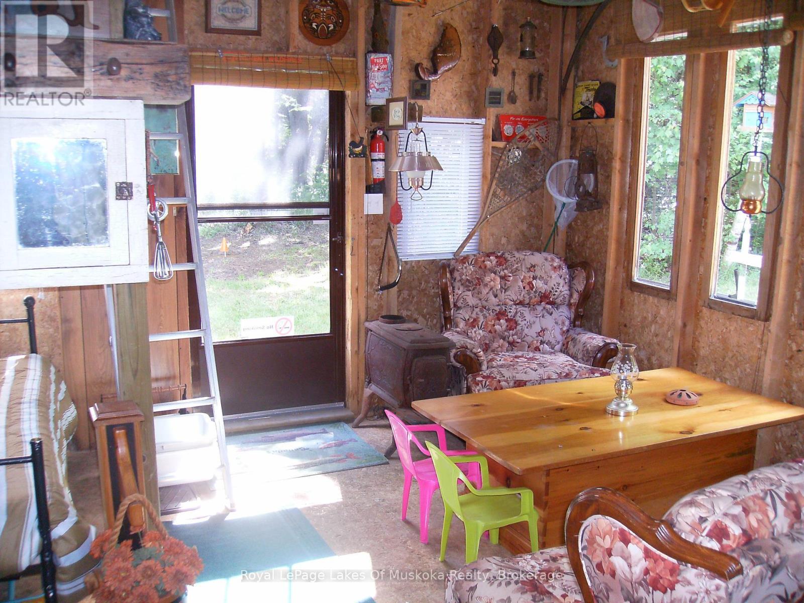 












32 OLD RAINY LAKE ROAD

,
McMurrich/Monteith (Sprucedale),




Ontario
P0A1Y0

