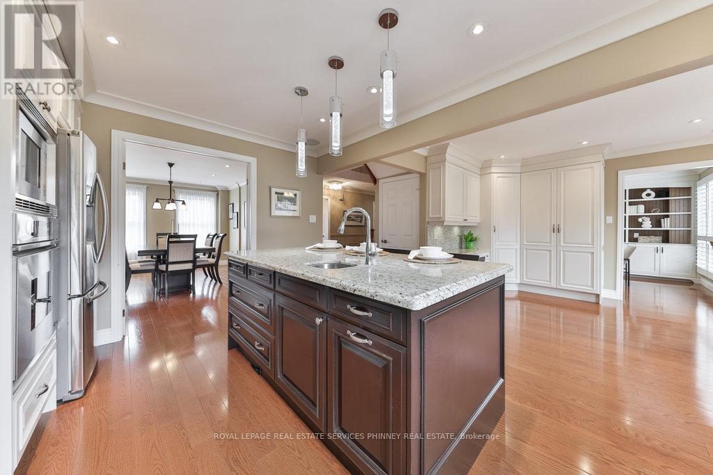 












2289 BEEJAY COURT

,
Mississauga,




Ontario
L5M2N9

