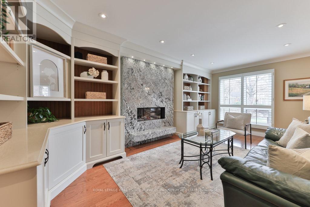 












2289 BEEJAY COURT

,
Mississauga,




Ontario
L5M2N9

