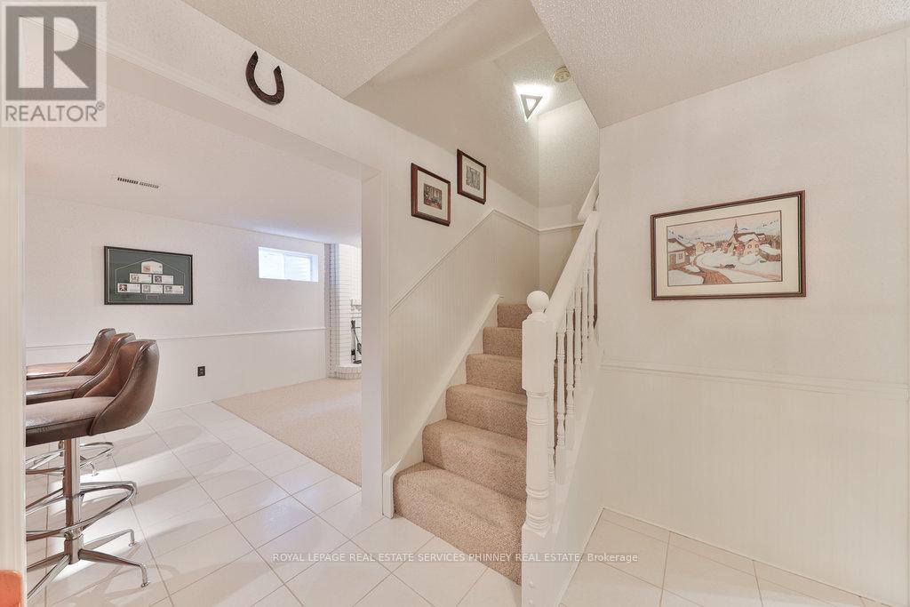 












2289 BEEJAY COURT

,
Mississauga,




Ontario
L5M2N9


