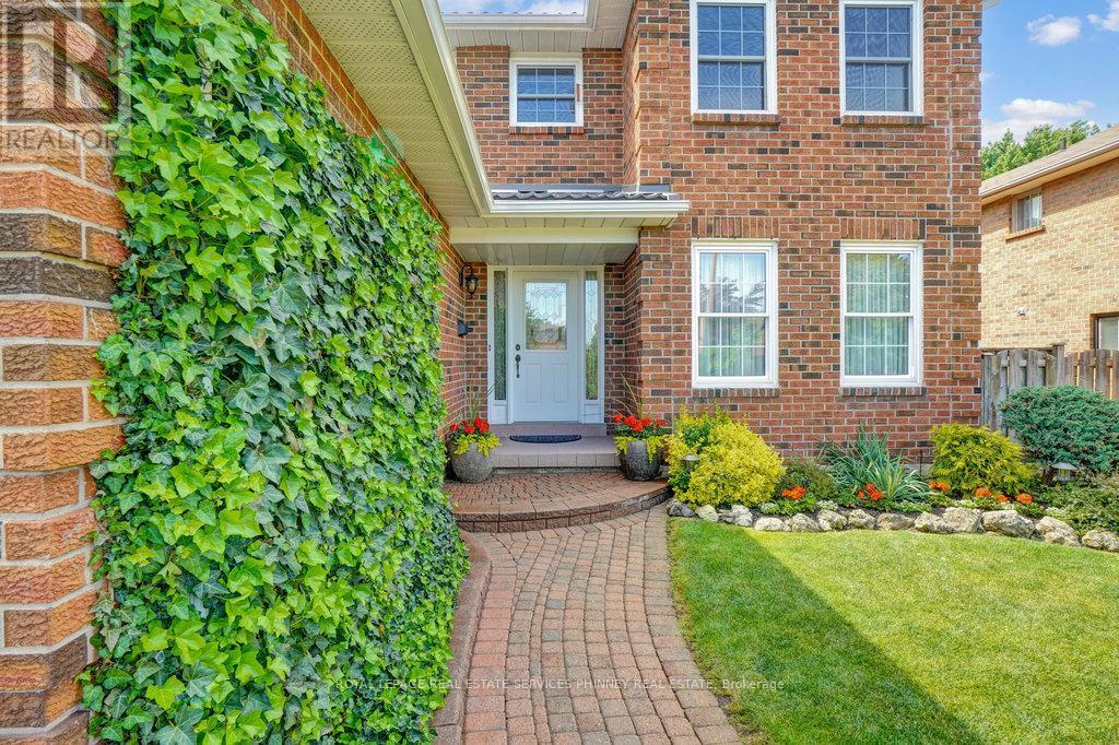 












2289 BEEJAY COURT

,
Mississauga,




Ontario
L5M2N9

