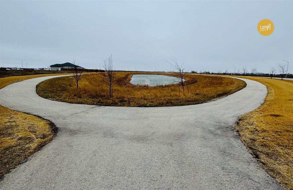 












5 Blackcurrant Court

,
Steinbach,




Manitoba
R5G1M5

