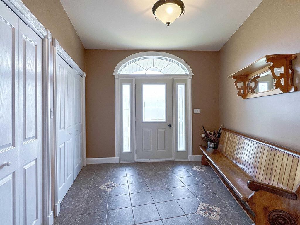 












288 Route 258

,
New Glasgow,




PE
C0A 1N0

