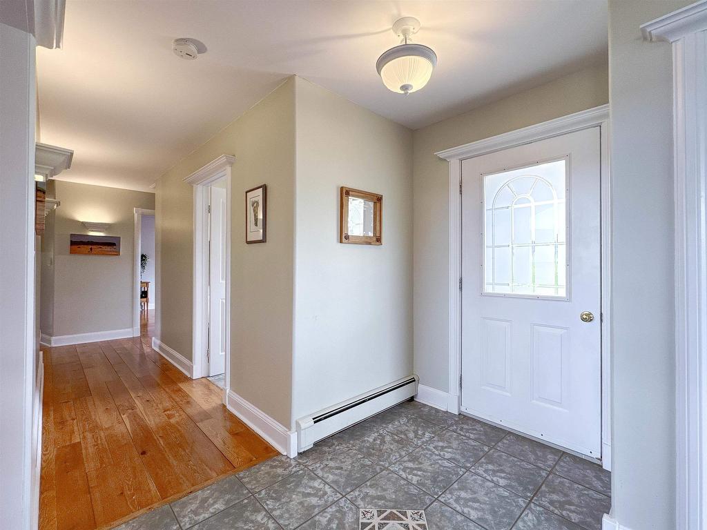 












288 Route 258

,
New Glasgow,




PE
C0A 1N0


