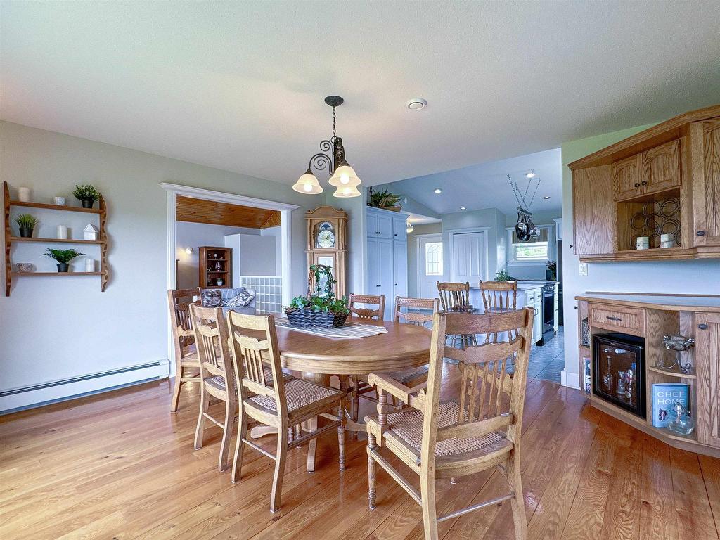 












288 Route 258

,
New Glasgow,




PE
C0A 1N0

