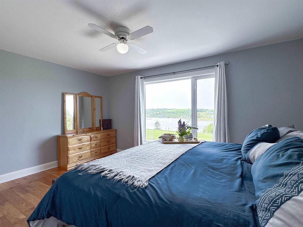 












288 Route 258

,
New Glasgow,




PE
C0A 1N0

