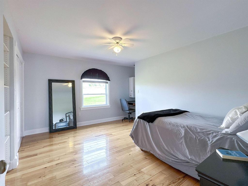 












288 Route 258

,
New Glasgow,




PE
C0A 1N0

