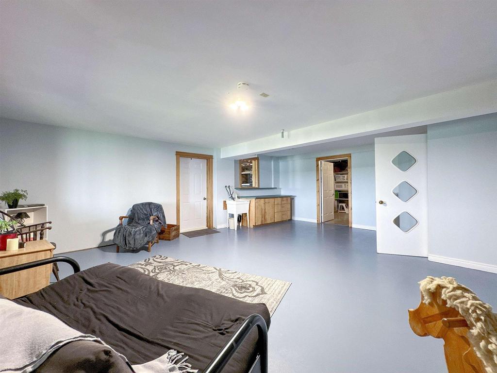 












288 Route 258

,
New Glasgow,




PE
C0A 1N0

