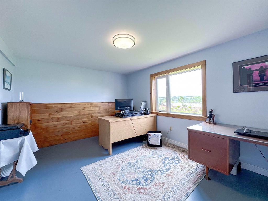 












288 Route 258

,
New Glasgow,




PE
C0A 1N0

