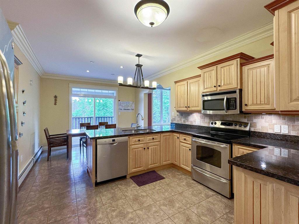 












41 Southampton Drive

,
Stratford,




PE
C1B 0B2

