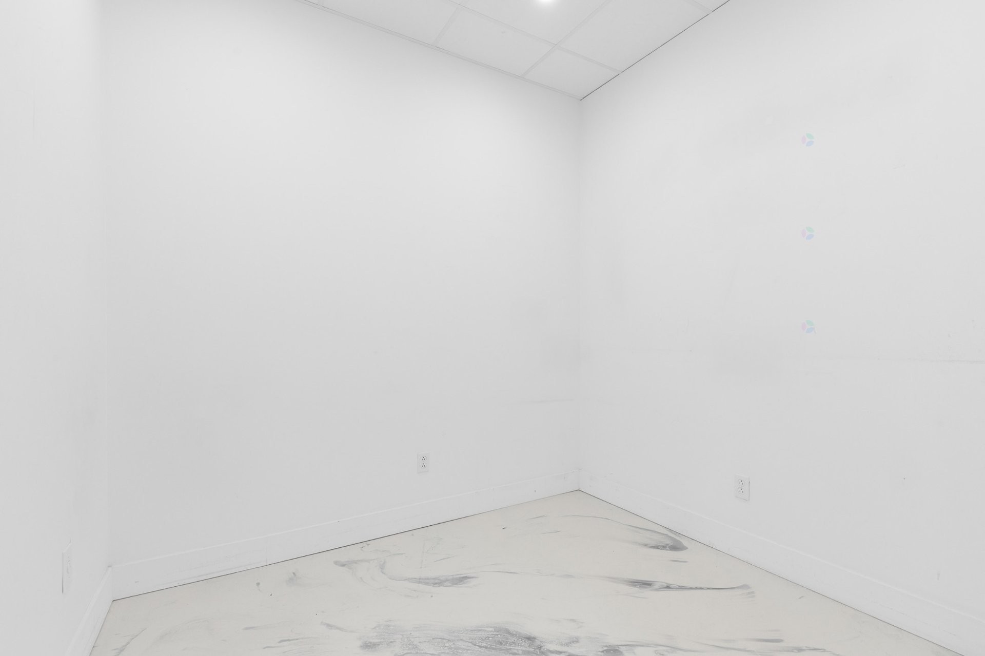 









B-30


Rue Émile-Despins

, 2,
Charlemagne,




QC
J5Z3S8

