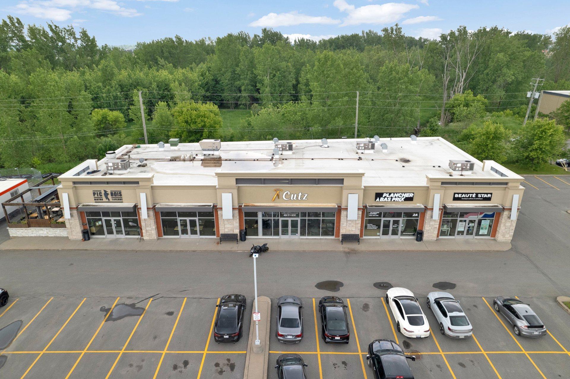 









B

 - 30A


Rue Émile-Despins

, 1,
Charlemagne,




QC
J5Z3S8

