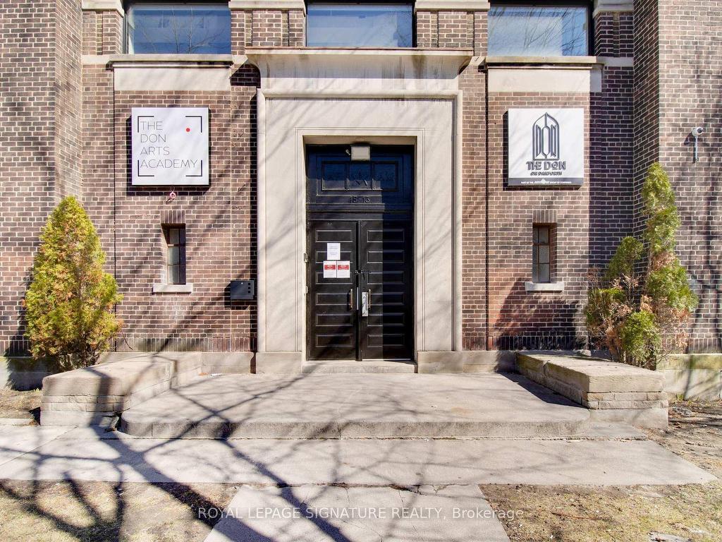 









15


CHISHOLM

Avenue,
Toronto,




ON
M4C 4V1


