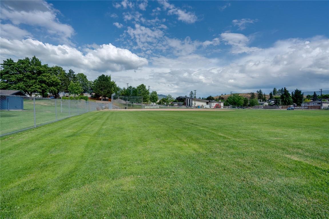 









4101


Alexis Park

Drive, 204,
Vernon,




BC
V1T 6H2

