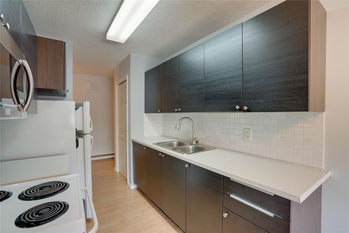 









4101


Alexis Park

Drive, 204,
Vernon,




BC
V1T 6H2

