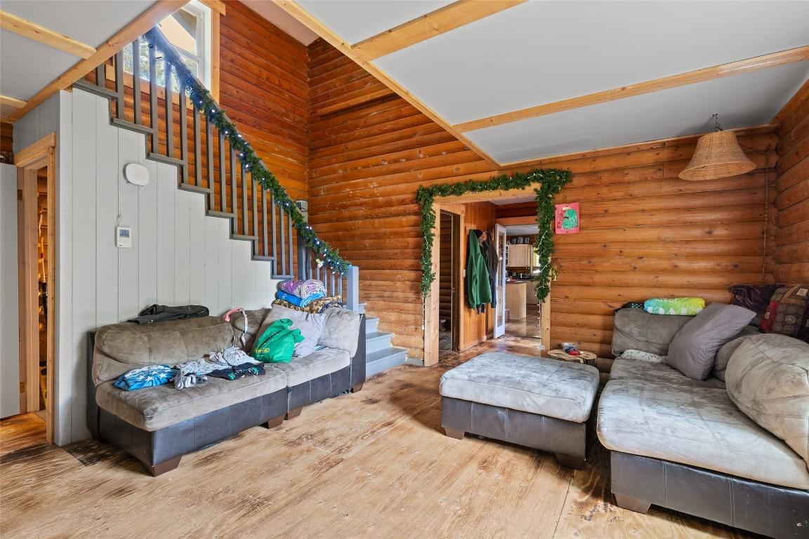 









3425


McKellar

Road,
West Kelowna,




BC
V4T 1W1

