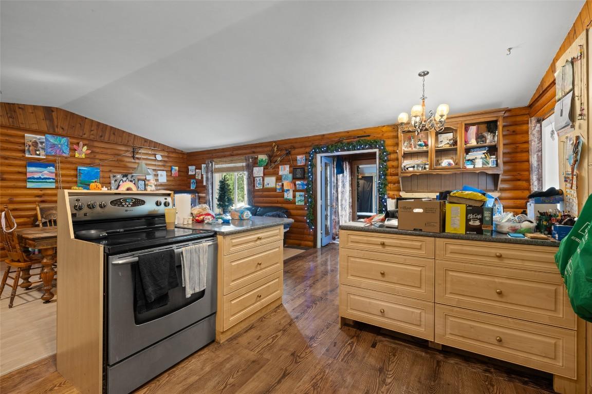 









3425


McKellar

Road,
West Kelowna,




BC
V4T 1W1

