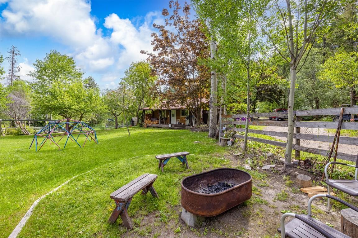 









3425


McKellar

Road,
West Kelowna,




BC
V4T 1W1

