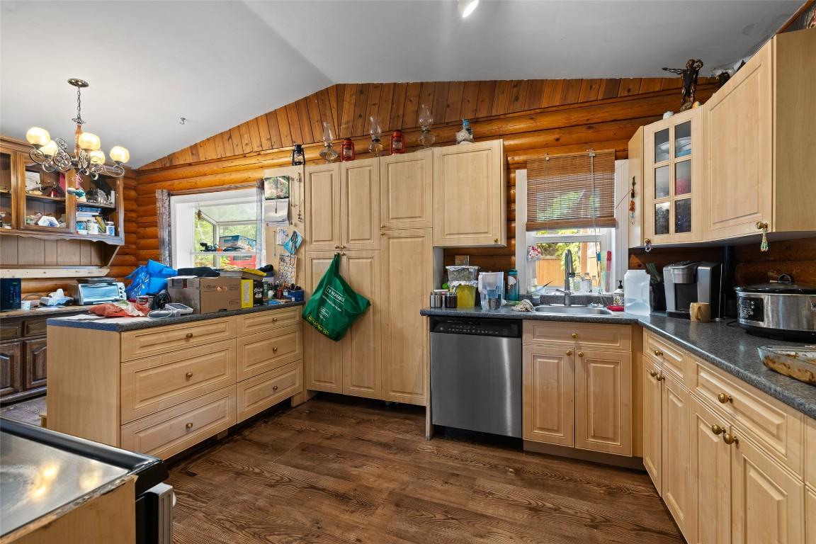 









3425


McKellar

Road,
West Kelowna,




BC
V4T 1W1

