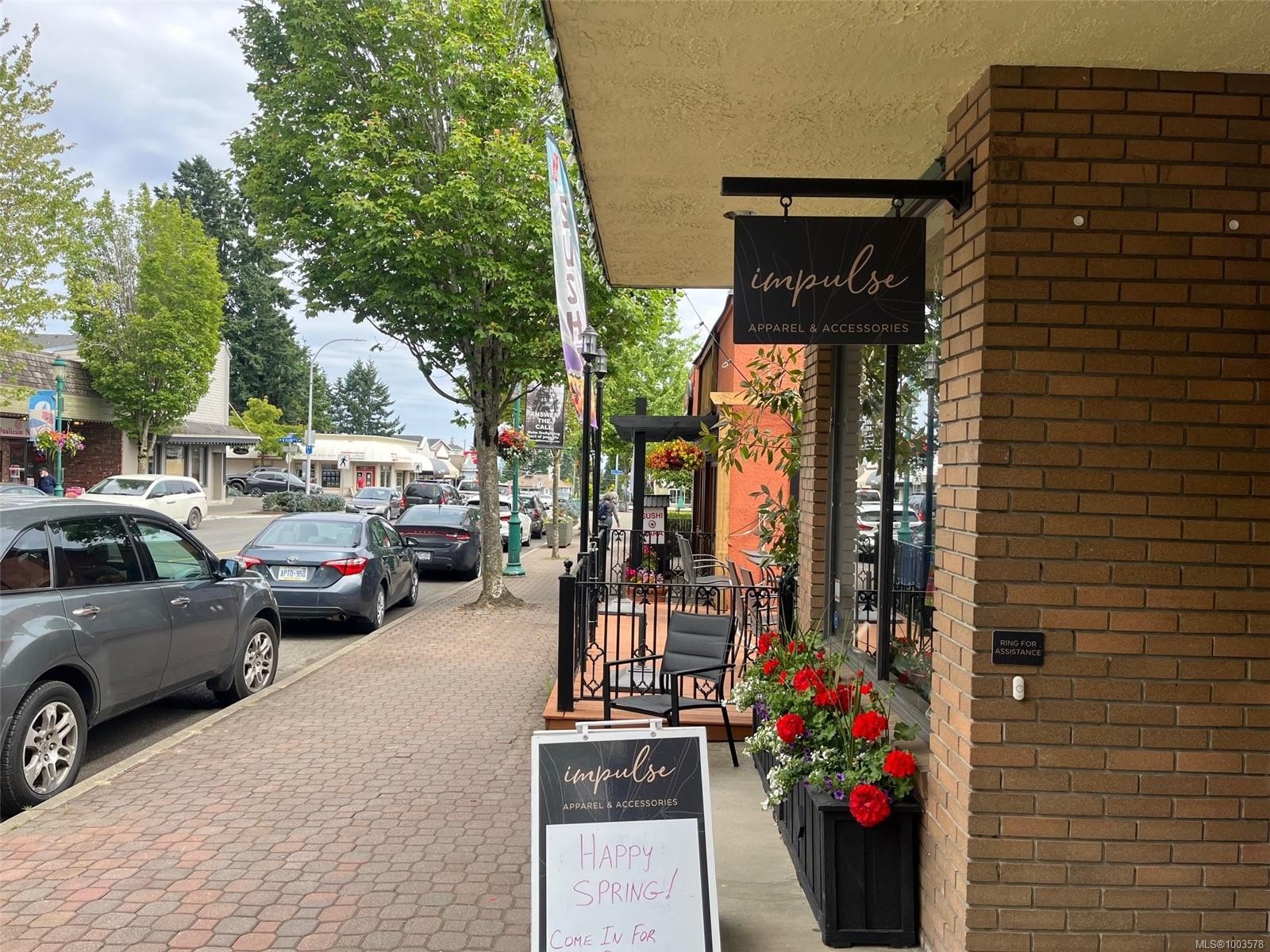 









702


Memorial

Ave, C,
Qualicum Beach,




BC
V9K 1S8

