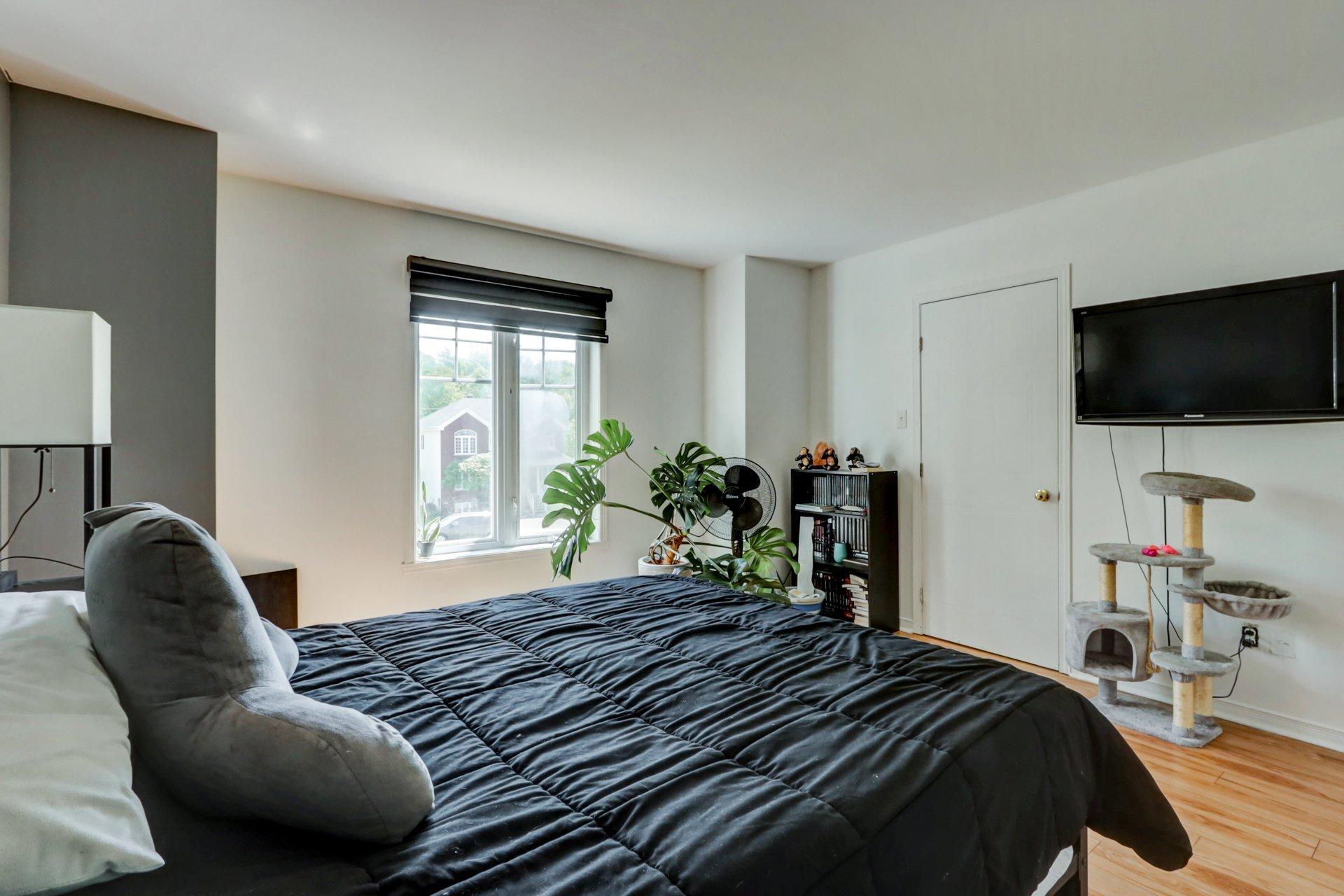 









2452

 - 2458


Rue Schulz

,
Saint-Jérôme,




QC
J7Y5B4

