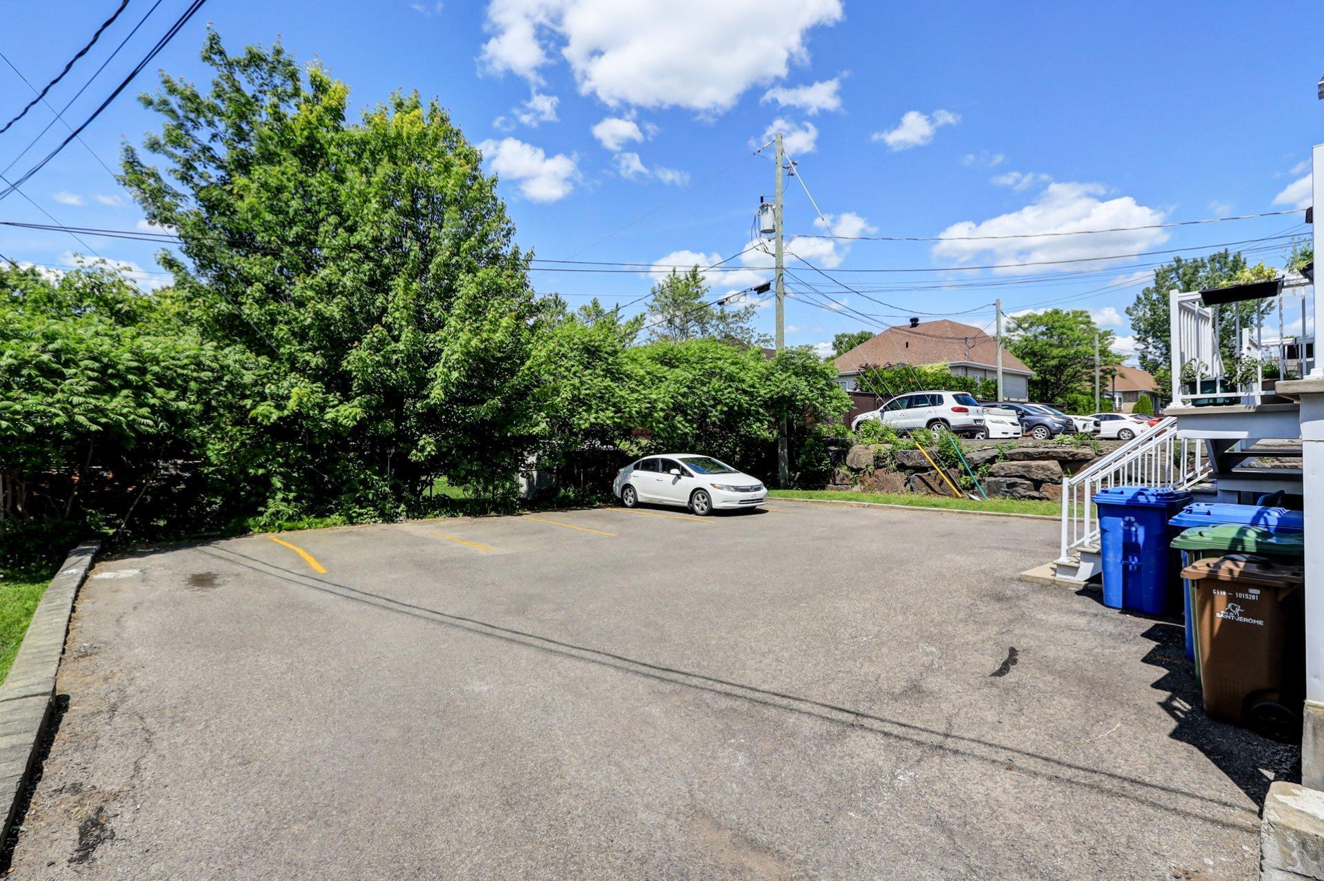 









2452

 - 2458


Rue Schulz

,
Saint-Jérôme,




QC
J7Y5B4

