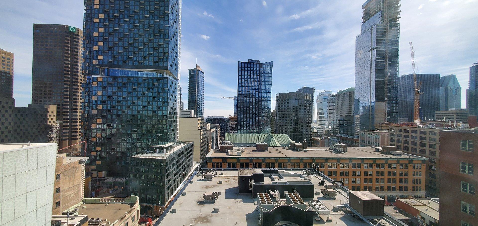 









360


Rue Mayor

, 1606,
Montréal (Ville-Marie),




QC
H3A0J4

