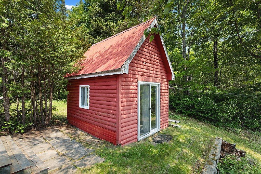









46


Ch. du Lac-Leslie

,
Litchfield,




QC
J0X1K0

