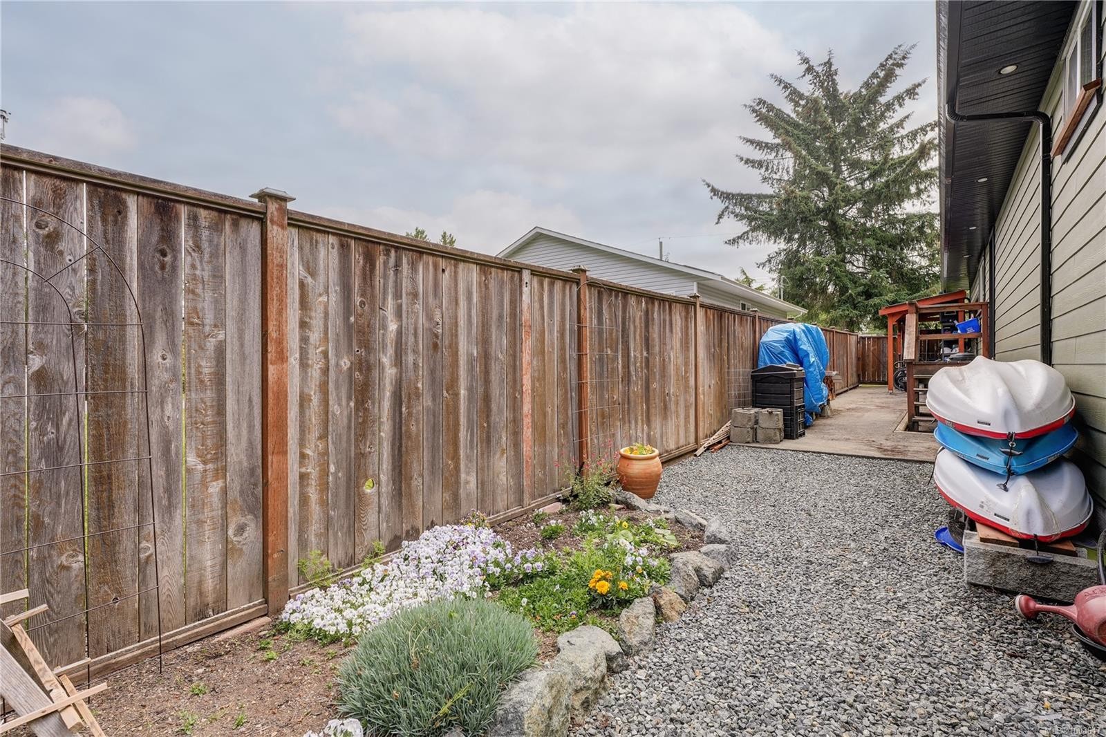 









1821


Brooks

Rd,
Sooke,




BC
V9Z 0P9

