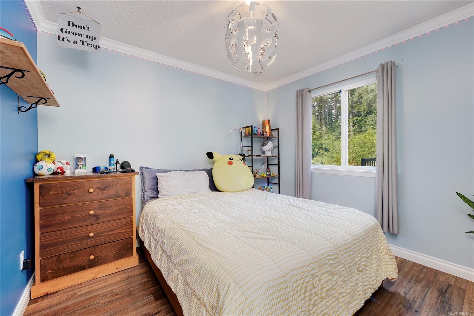 









1821


Brooks

Rd,
Sooke,




BC
V9Z 0P9


