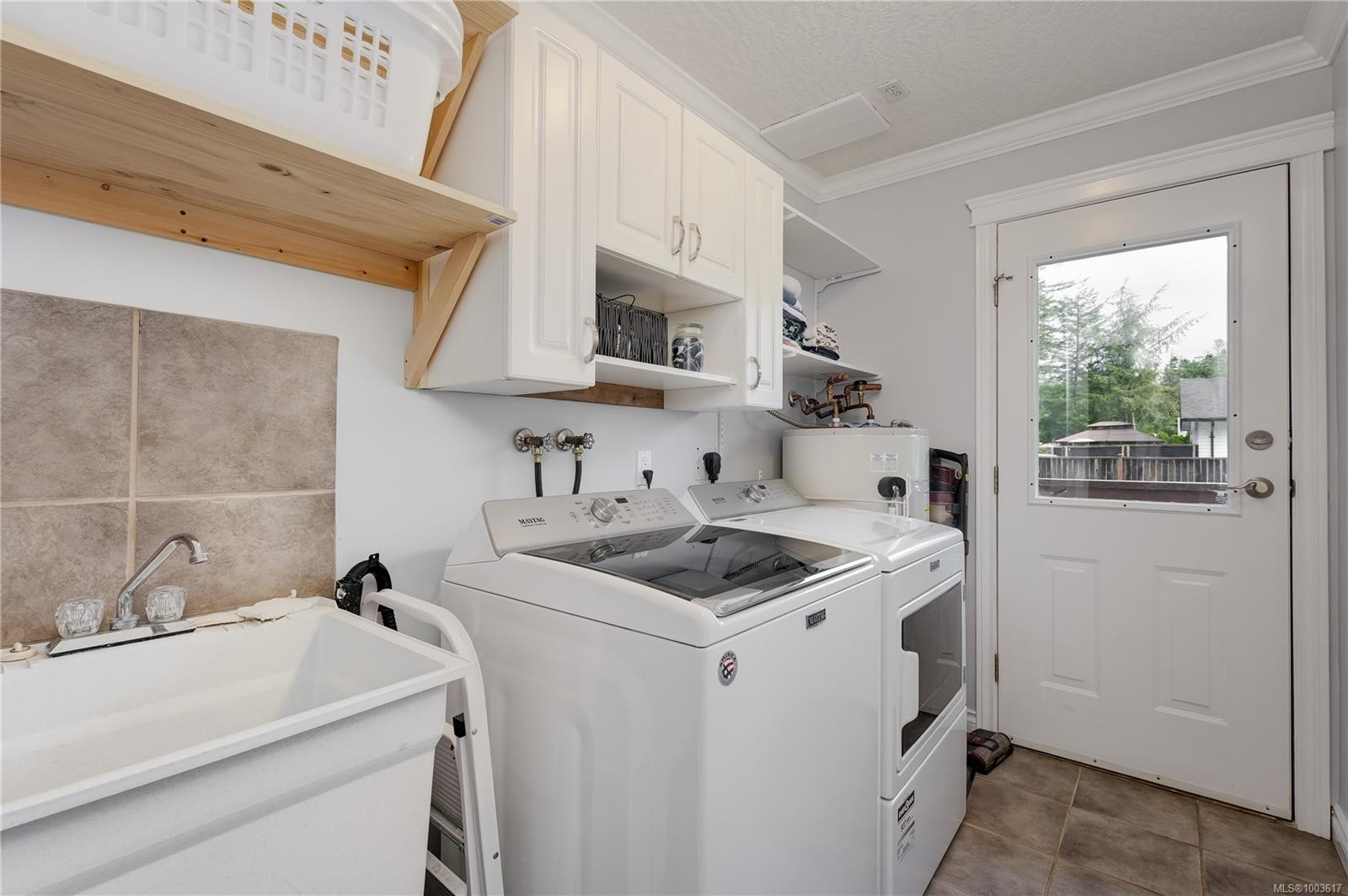 









1821


Brooks

Rd,
Sooke,




BC
V9Z 0P9

