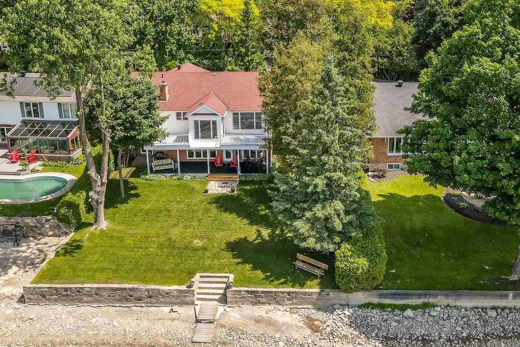 









128


Rue de la Cédrière

,
Gatineau (Aylmer),




QC
J9H2T4


