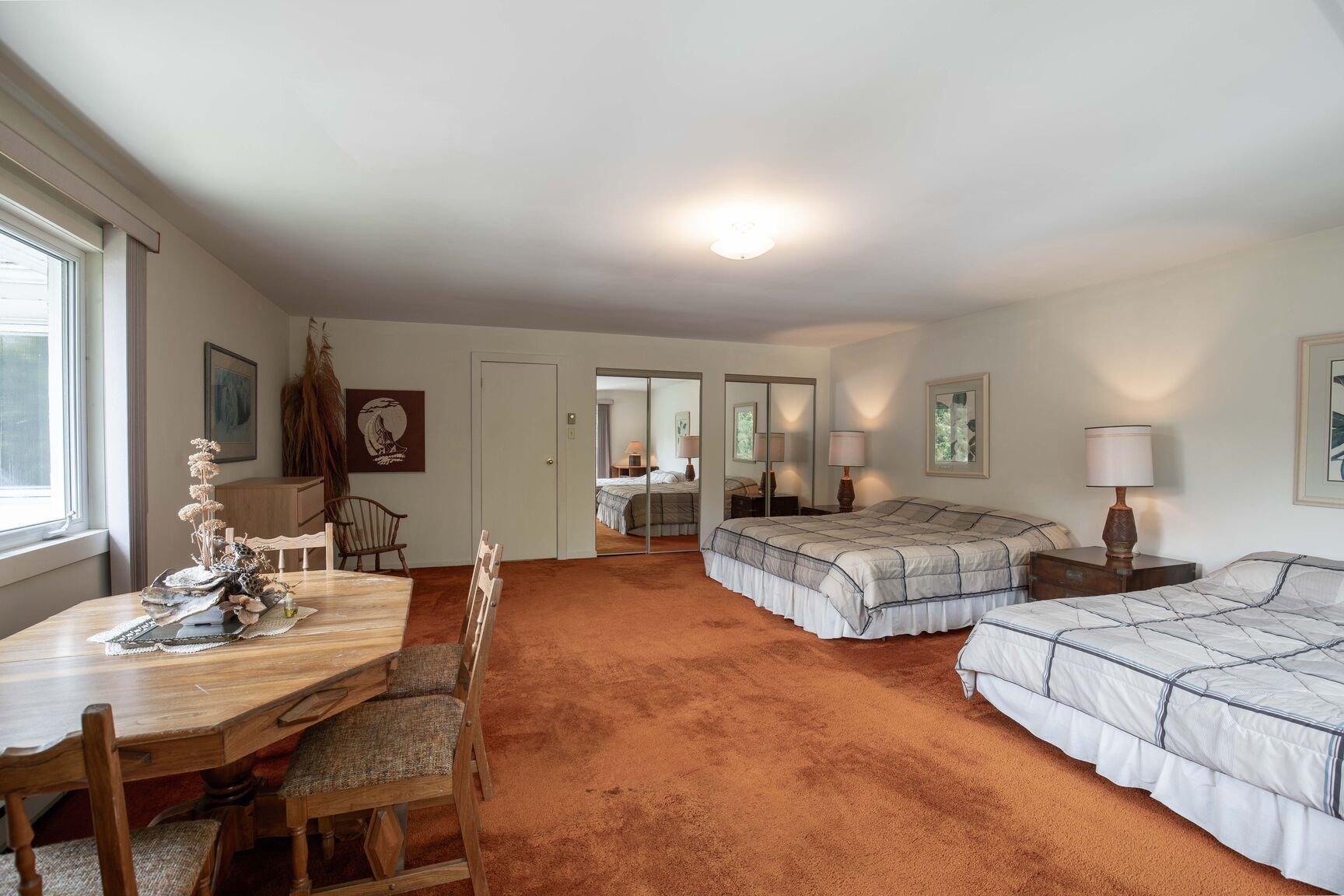 









128


Rue de la Cédrière

,
Gatineau (Aylmer),




QC
J9H2T4

