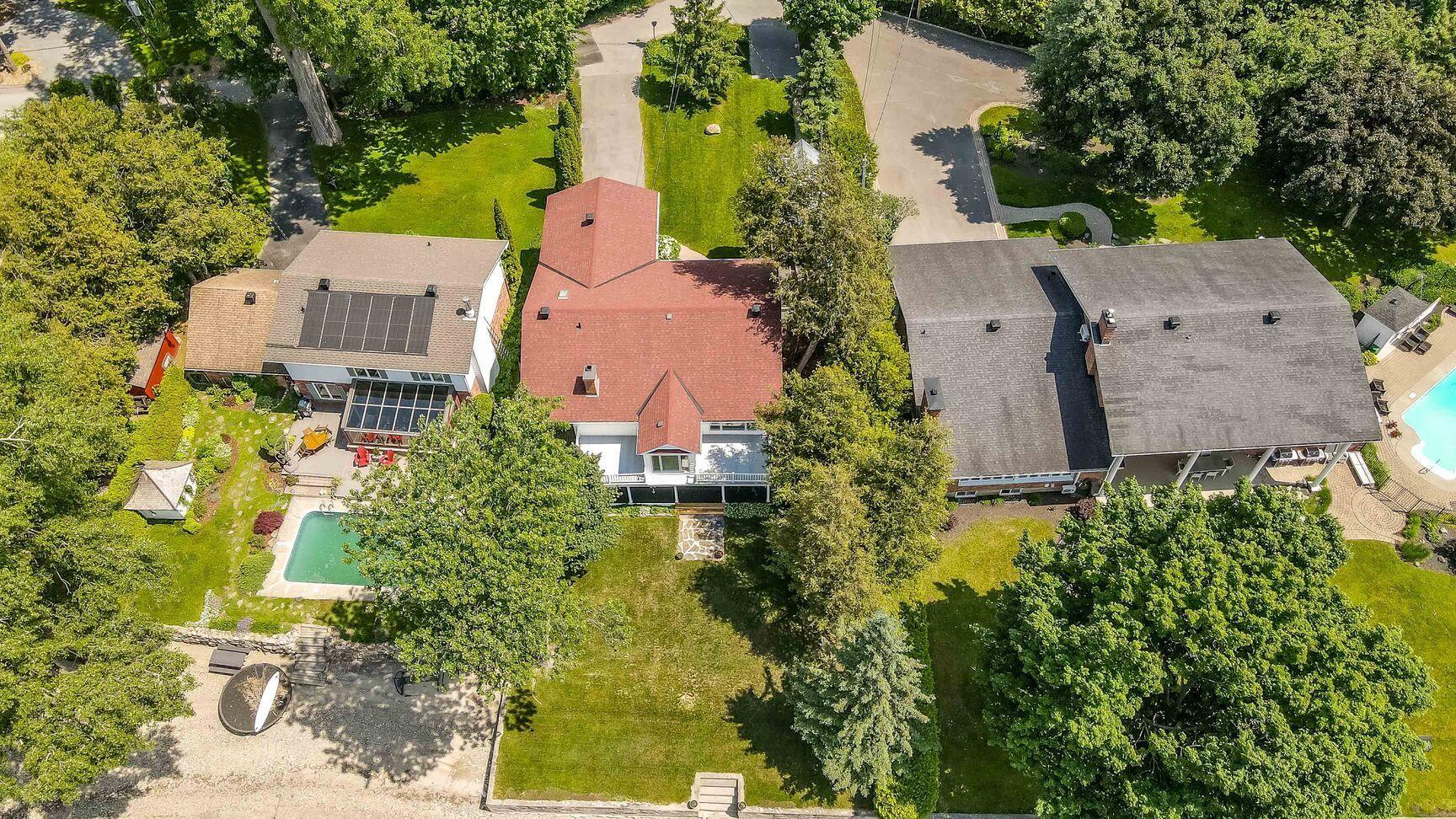 









128


Rue de la Cédrière

,
Gatineau (Aylmer),




QC
J9H2T4

