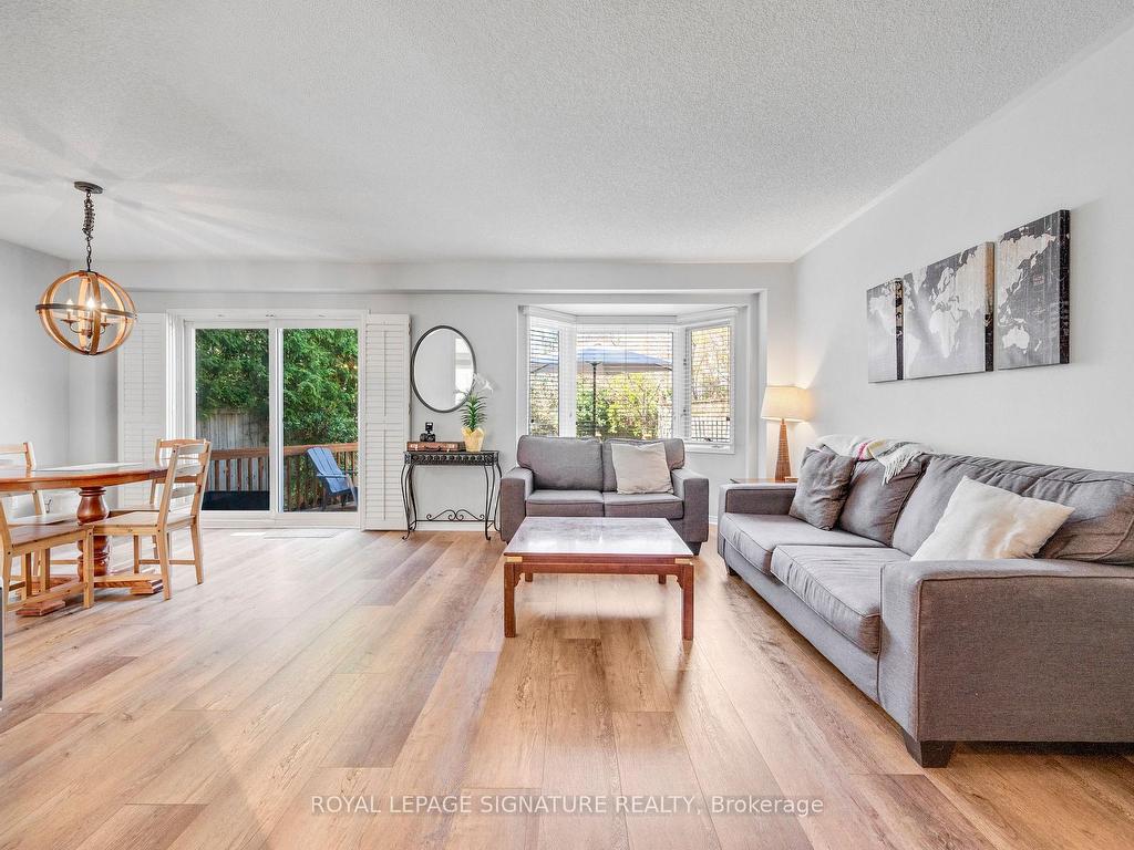 









6127


Leeside

Crescent,
Mississauga,




ON
L5M 5K7

