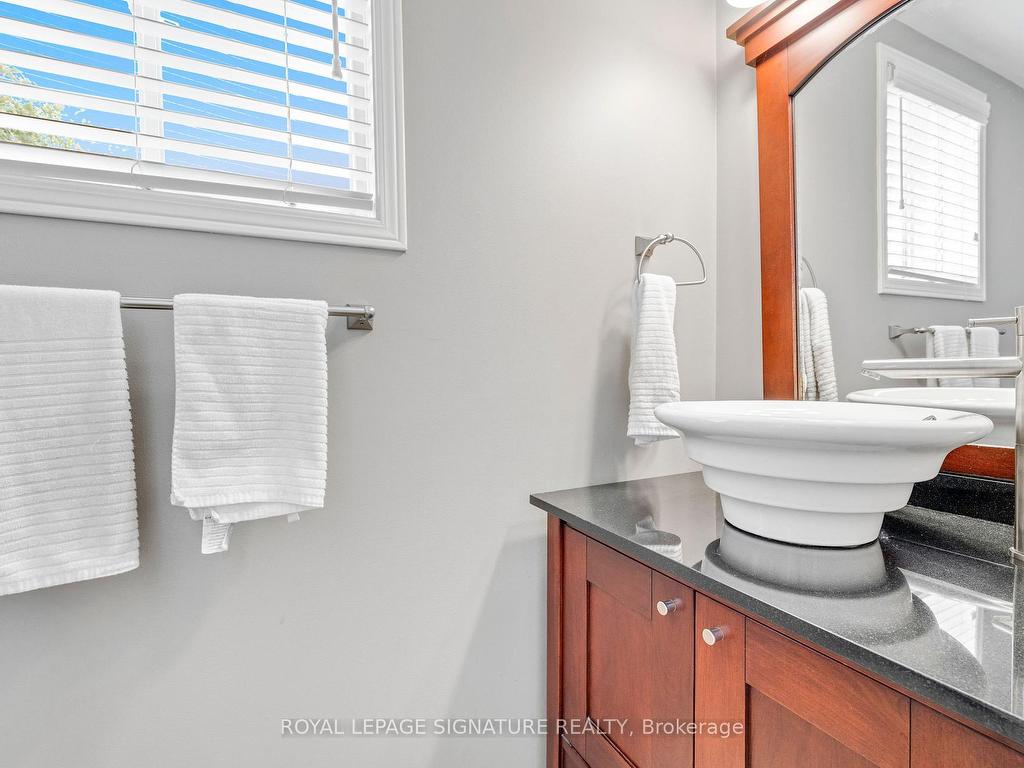 









6127


Leeside

Crescent,
Mississauga,




ON
L5M 5K7

