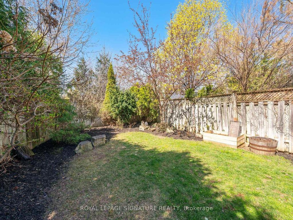 









6127


Leeside

Crescent,
Mississauga,




ON
L5M 5K7

