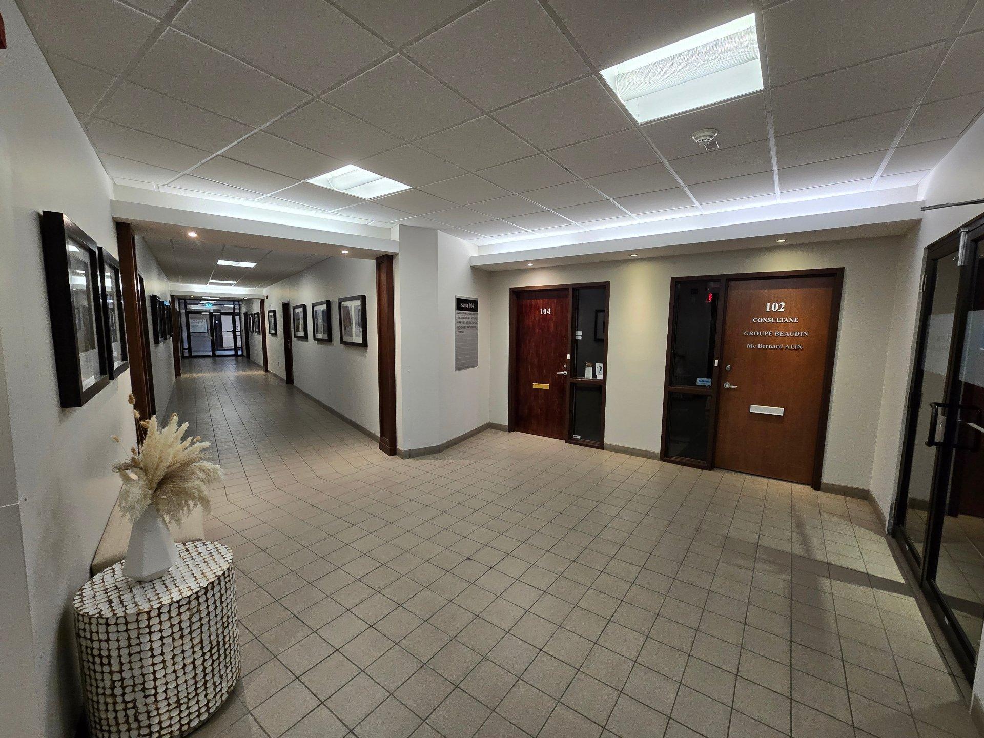 









45


Place Charles-Le Moyne

, 104,
Longueuil (Le Vieux-Longueuil),




QC
J4K5G5

