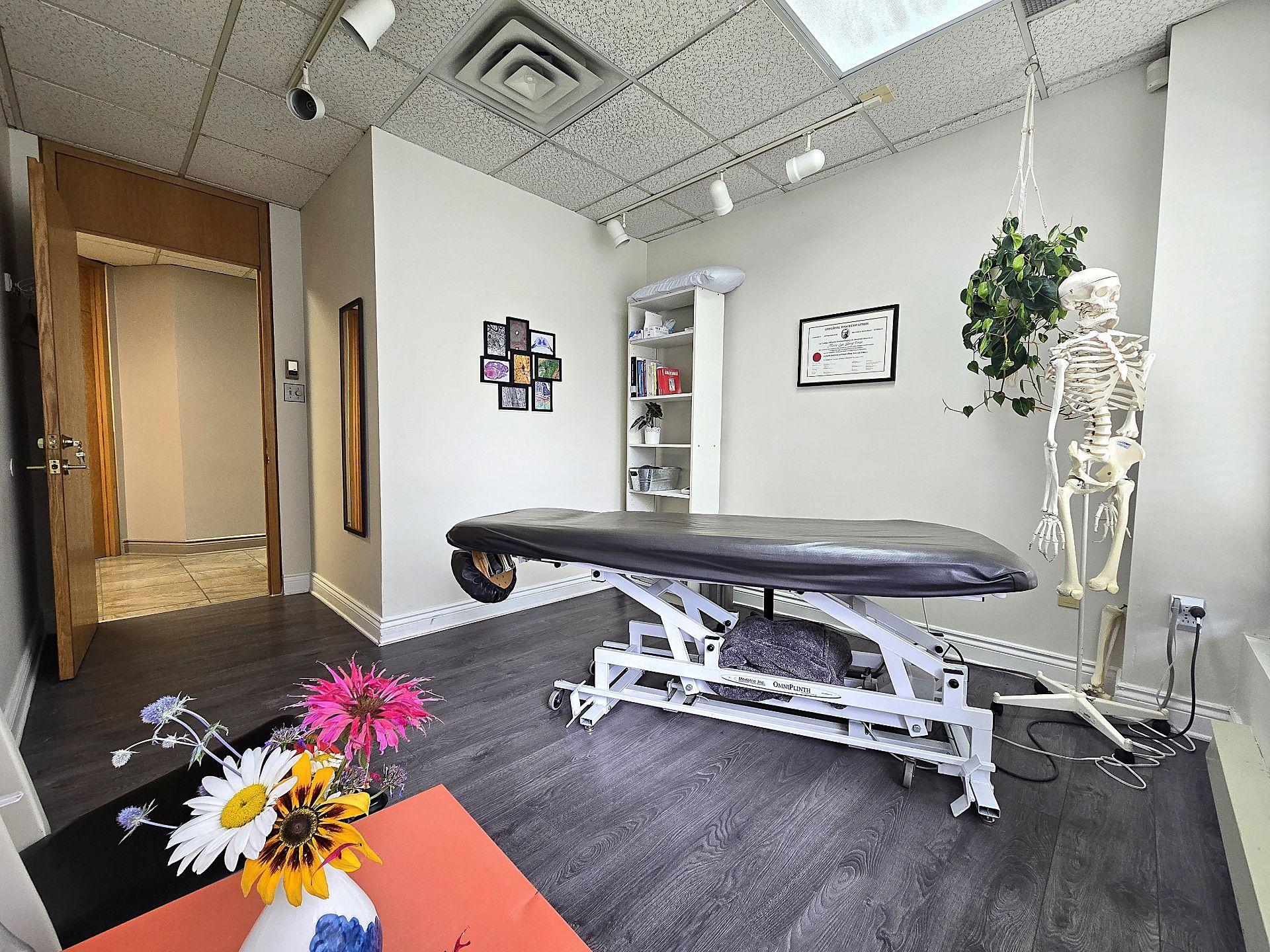 









45


Place Charles-Le Moyne

, 104,
Longueuil (Le Vieux-Longueuil),




QC
J4K5G5

