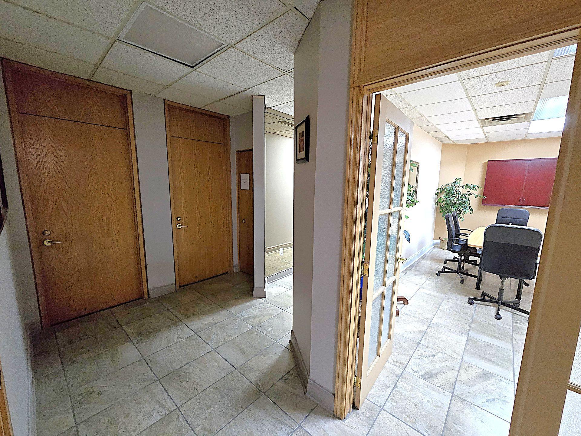 









45


Place Charles-Le Moyne

, 104,
Longueuil (Le Vieux-Longueuil),




QC
J4K5G5

