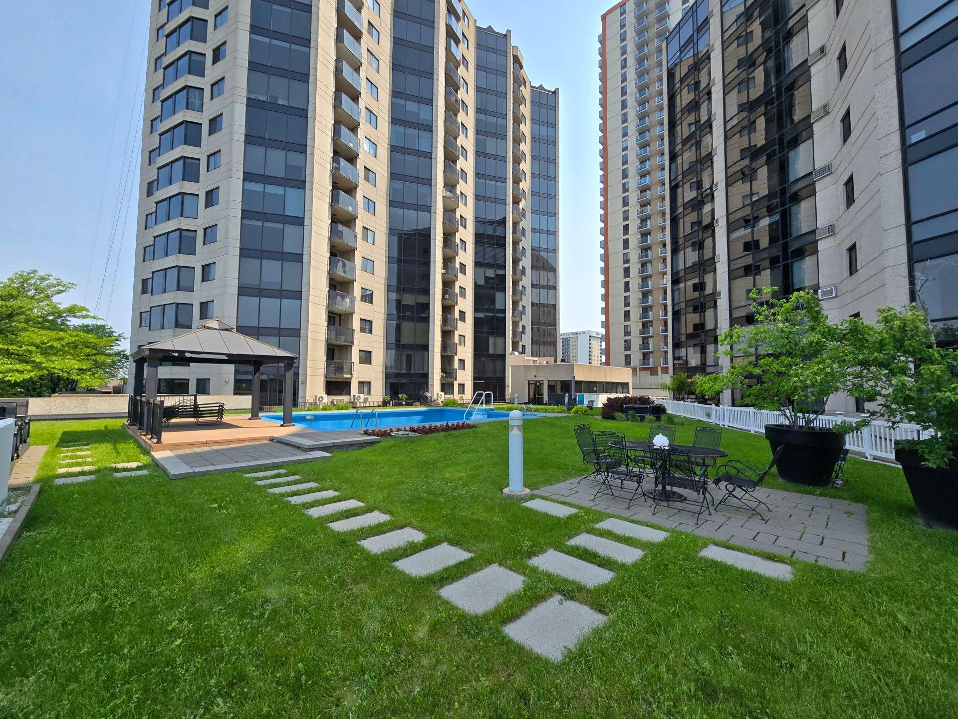 









45


Place Charles-Le Moyne

, 104,
Longueuil (Le Vieux-Longueuil),




QC
J4K5G5

