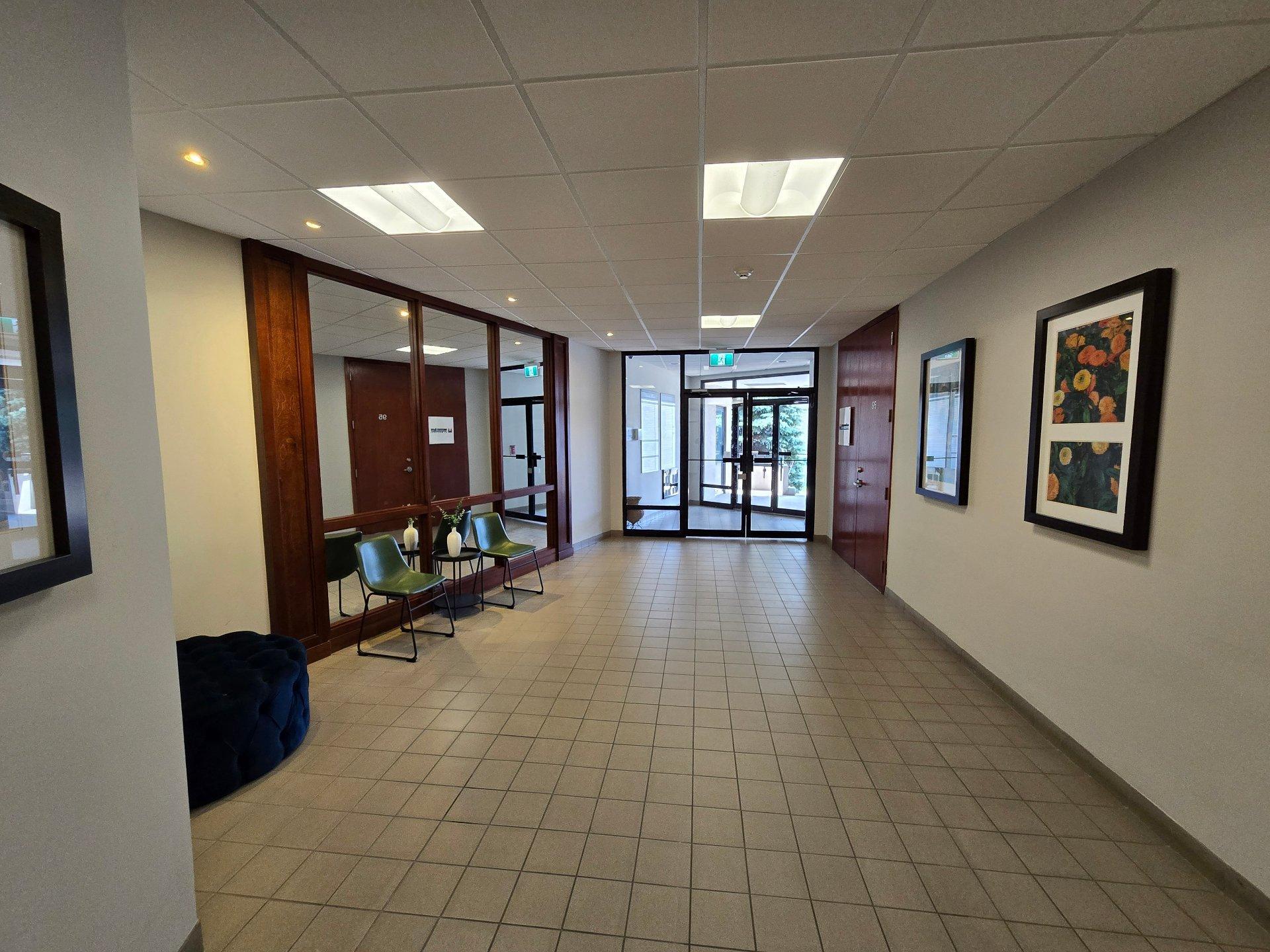 









45


Place Charles-Le Moyne

, 104,
Longueuil (Le Vieux-Longueuil),




QC
J4K5G5

