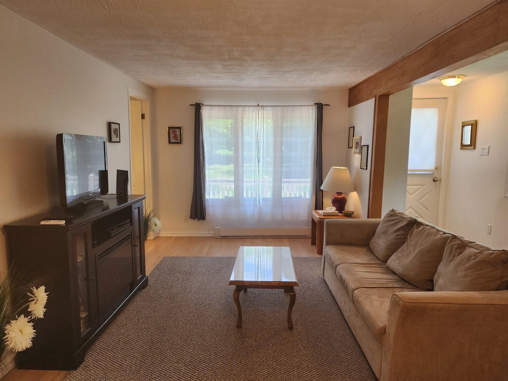 









123


Av. des Peupliers

,
Pontiac,




QC
J0X2G0

